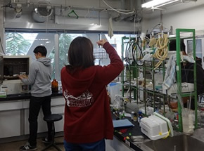 研究室の様子2